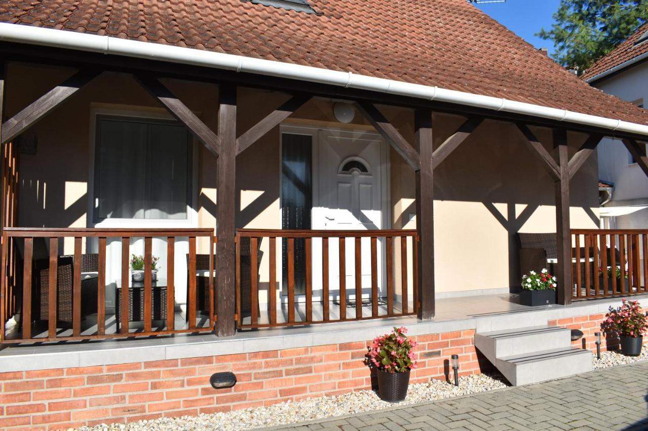 Livia Apartman Heviz Exterior photo